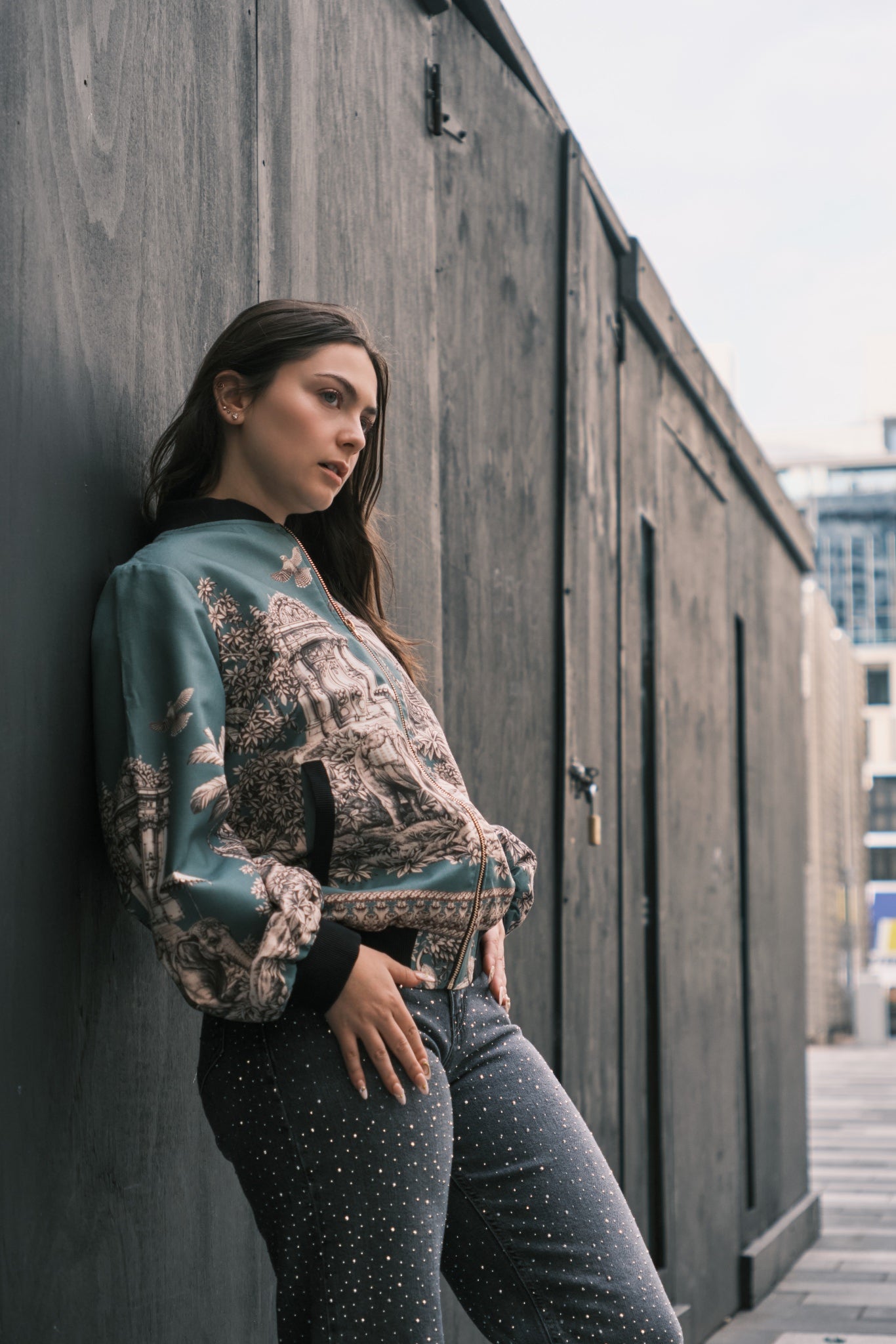 Linen Bomber